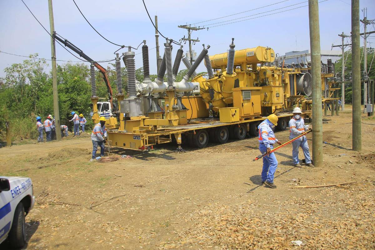 Enee debe mejorar servicios para incentivar inversiones