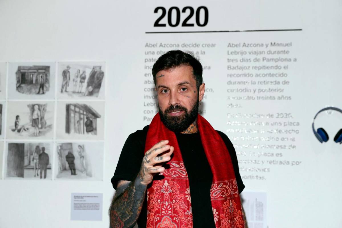 Artista español expone en Honduras su obra 'Abel Azcona. Diarios 1988-2025'