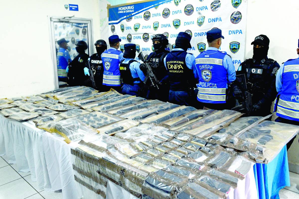 Cargamento de armas venía para el crimen organizado