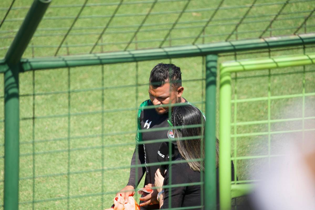 Copa LA PRENSA: Mario Martínez sorprende y chicas en el Marathón-Choloma