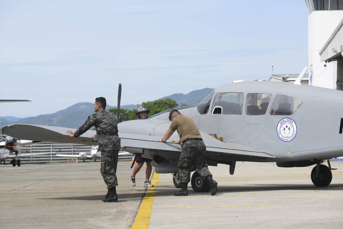 Acrobacias y “raitecitos”, todo listo para el Show Aéreo 2024