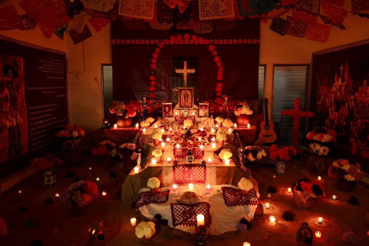 Se realiza el Altar de Día de Muertos en San Pedro Sula