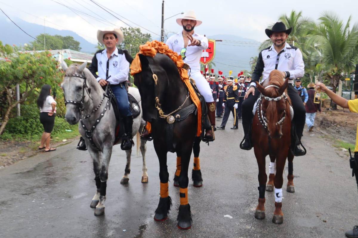 Milthon es uno de los hombres más famosos del país.