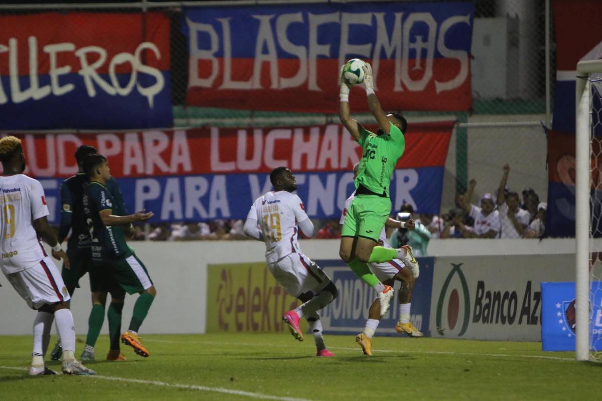 ¿Se va o se queda en Marathón? César Samudio se confiesa