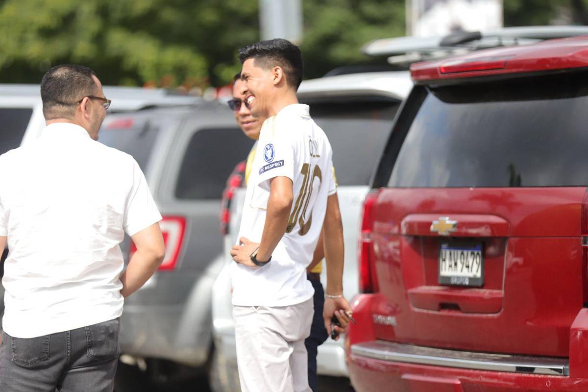 Ambiente en el hotel: Hondureños, nicaragüenses y un argentino a la espera de Messi