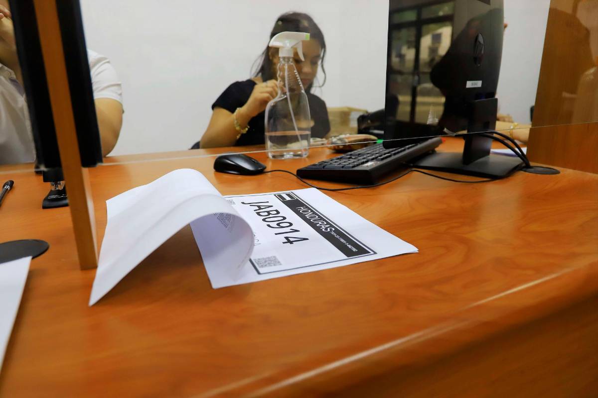 Más de 32,000 documentos digitales ha emitido el IP por falta de placas físicas