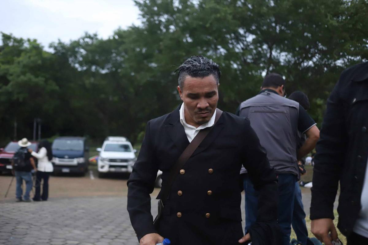 Figuras presentes en el Nicaragua-Honduras, bellezas y catrachos sorprenden