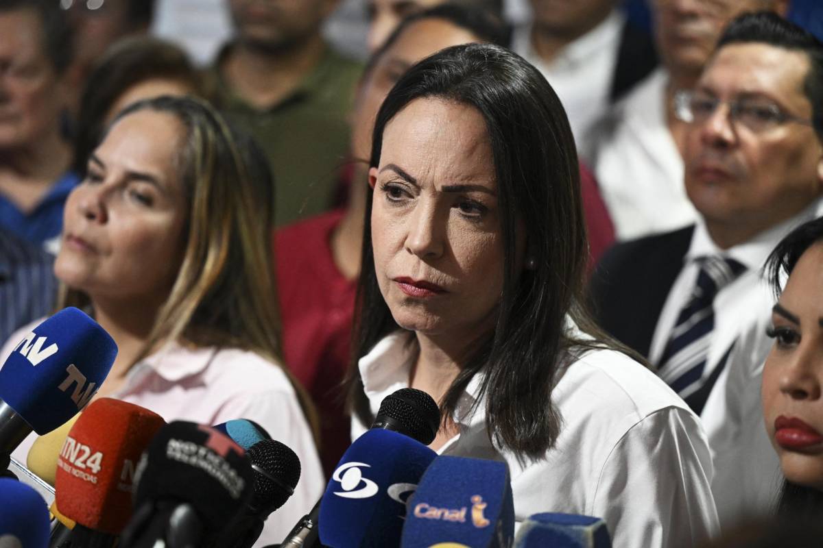 La líder opositora María Corina Machado es la favorita en las encuestas para derrotar a Maduro en las presidenciales.
