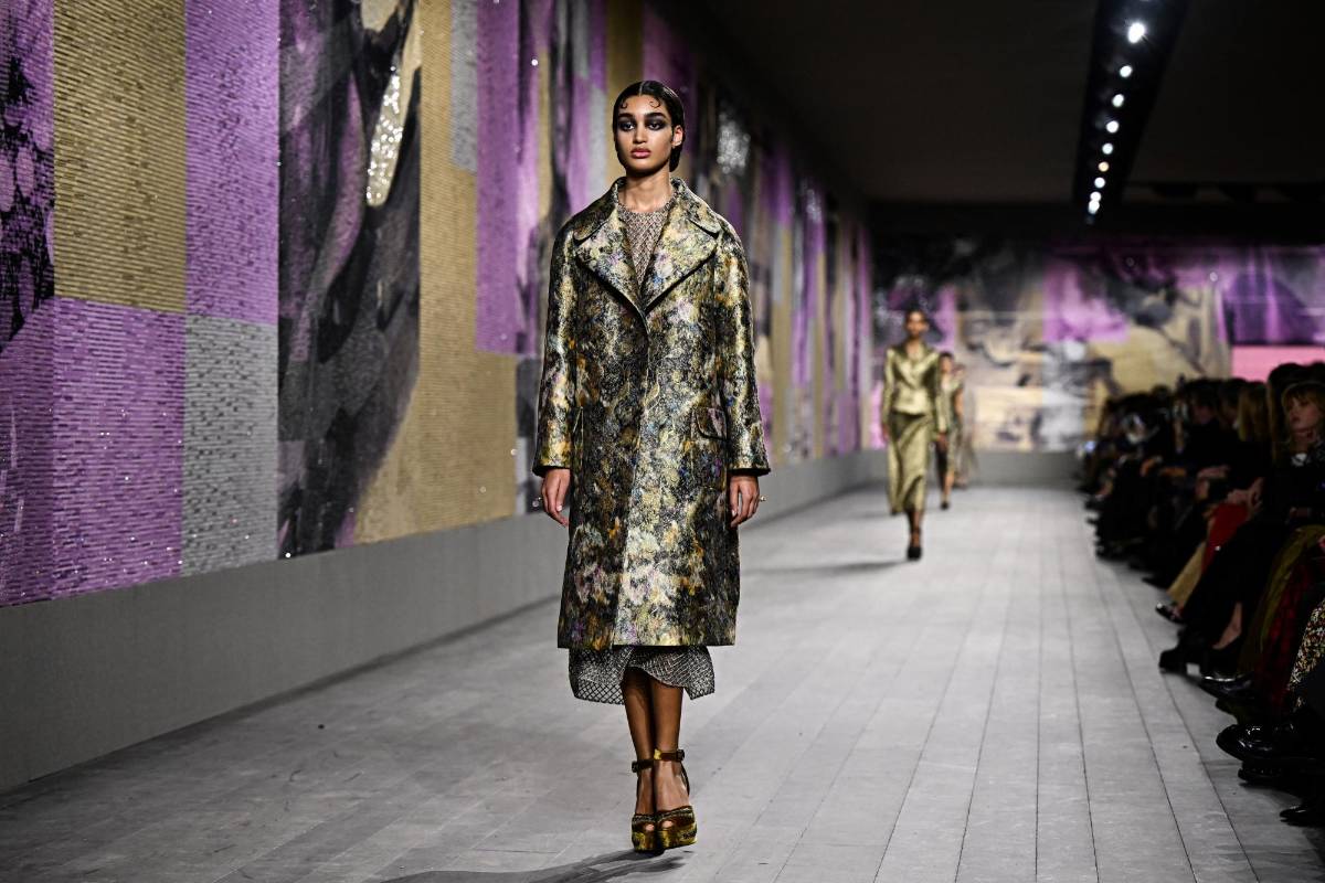 A model presents a creation for Christian Dior during the Haute-Couture Spring-Summer 2023 Fashion Week in Paris on January 23, 2023. (Photo by Anne-Christine POUJOULAT / AFP)