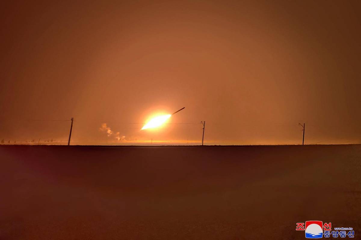 Corea del Norte prueba misiles en un simulacro de “ataque nuclear”