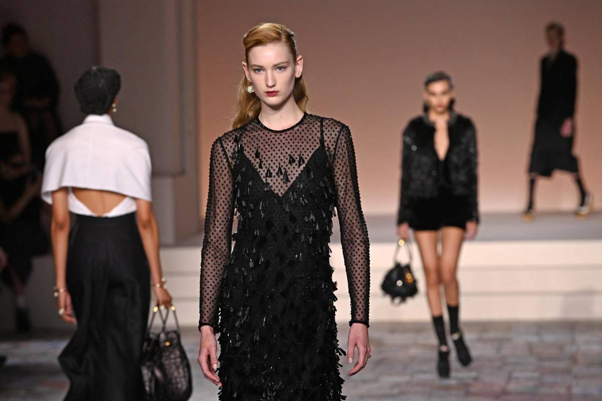 Dior evoca el Hollywood de oro entre emancipación y glamur