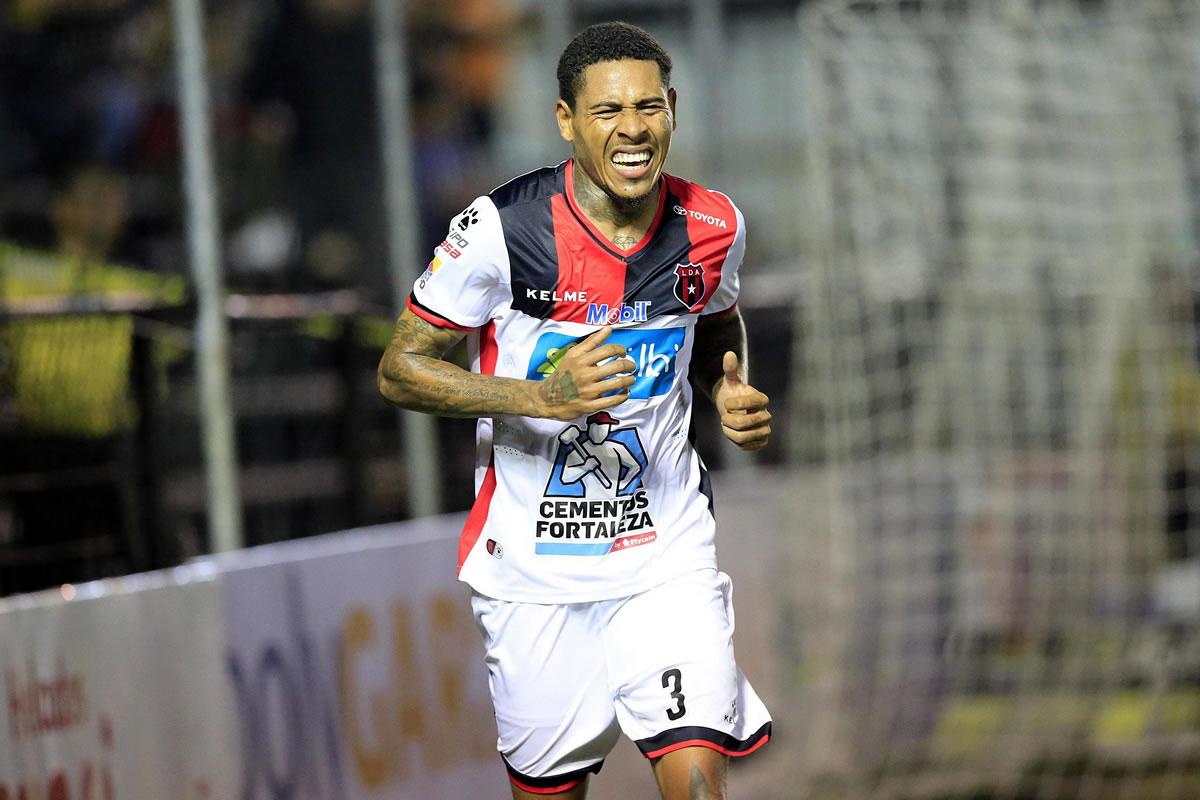 Henry Figueroa dejó a Motagua y se fue al Alajuelense de Costa Rica en enero de 2019.