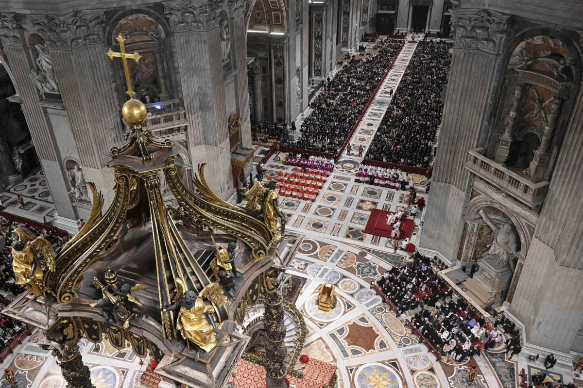 El papa Francisco en la última misa del año celebrada el martes en la basílica de San Pedro.