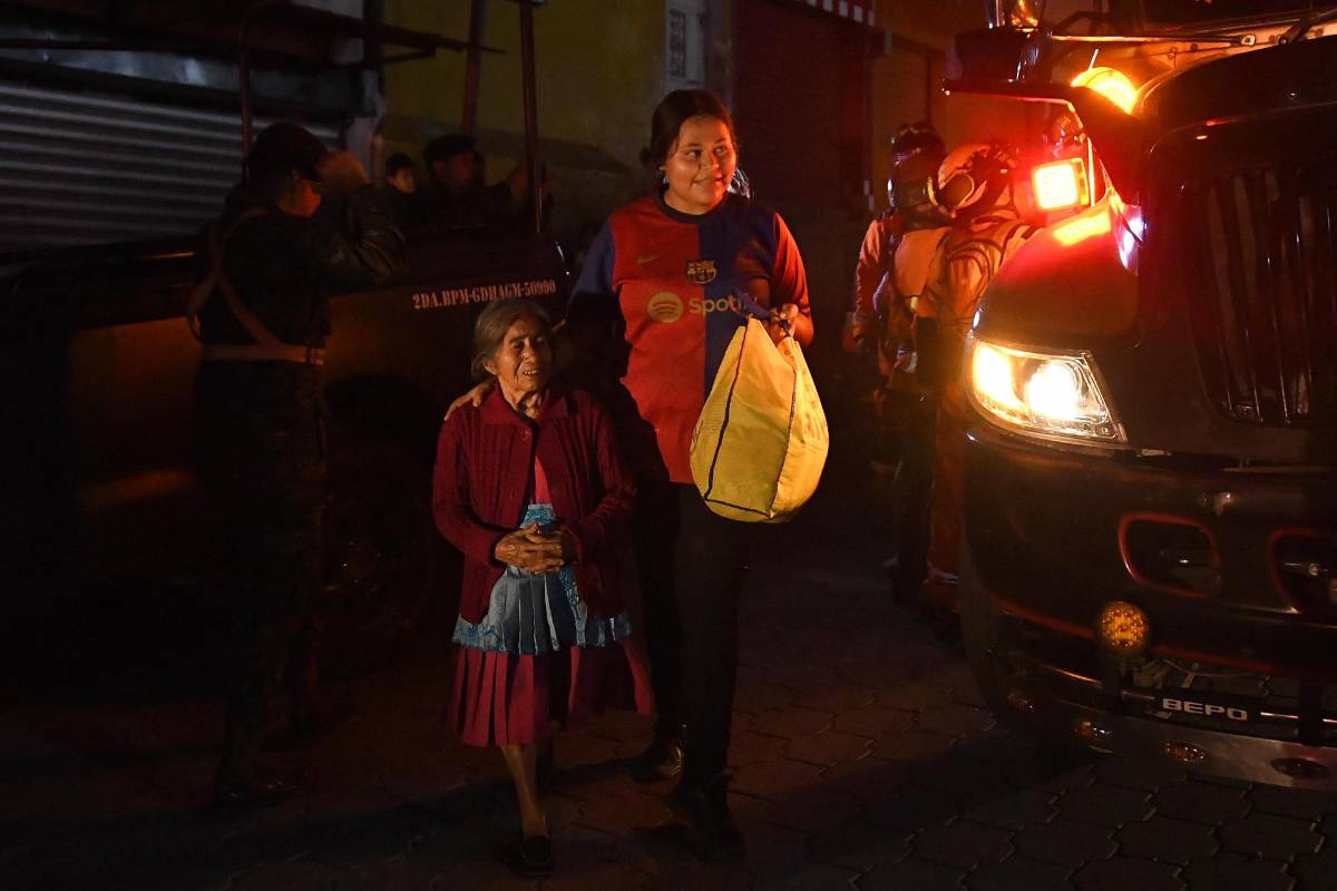 “Hay personas que no quieren ser evacuadas”: aldeas en alerta ante aumento de erupciones de volcán de Fuego