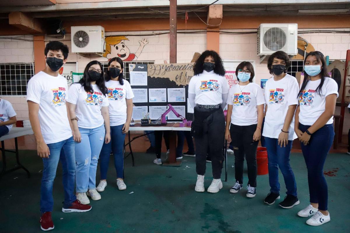 Llevan 110 proyectos a feria científica en San Pedro Sula