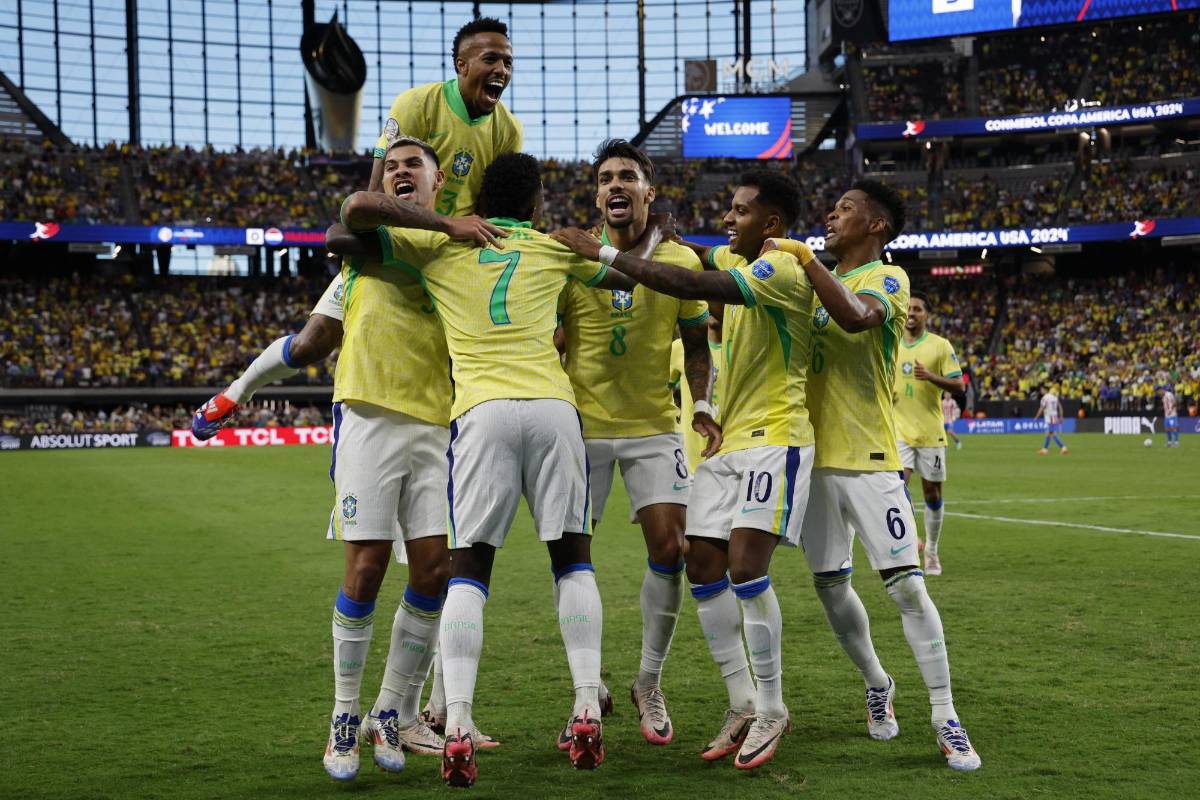 Con doblete de Vini, Brasil sonríe y golea a Paraguay en la Copa América