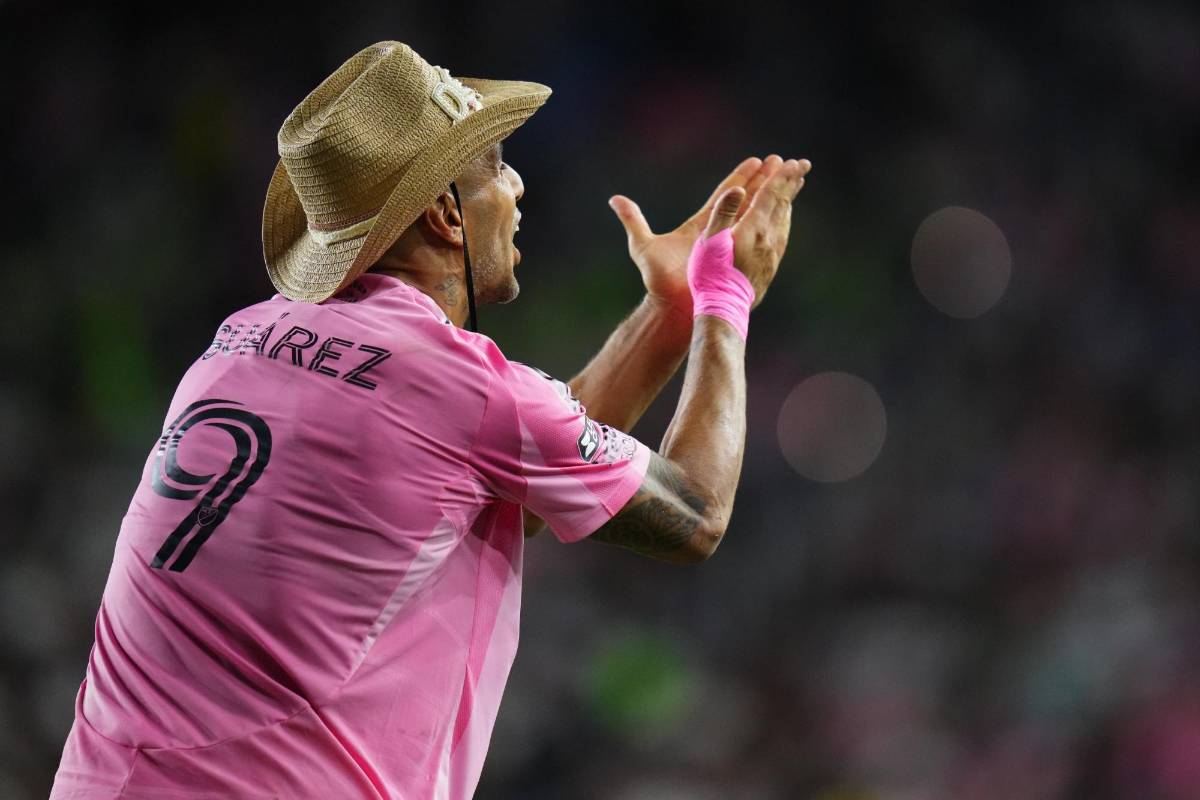 Messi y Navas se roban el show, gran gesto a David Ruiz y Suárez a lo vaquero