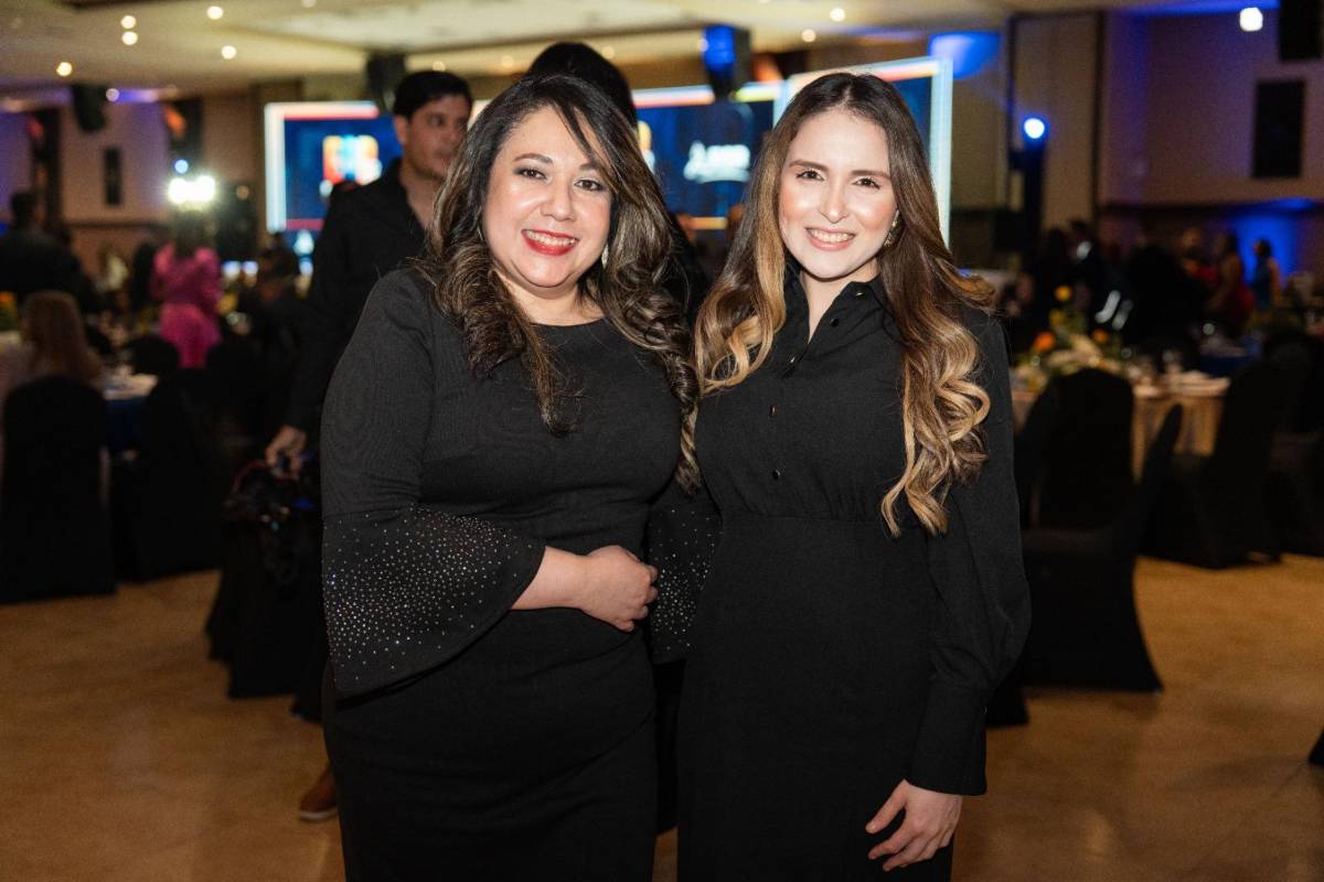 Los selectos invitados en la entrega del Sello FUNDAHRSE 2025