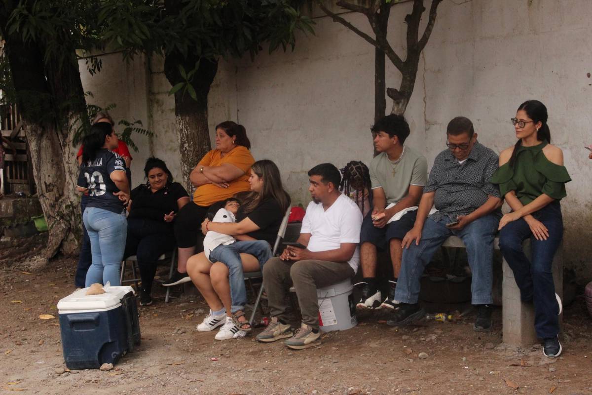 Pobladores de Villanueva exigen un cementerio público y más obras para su municipio