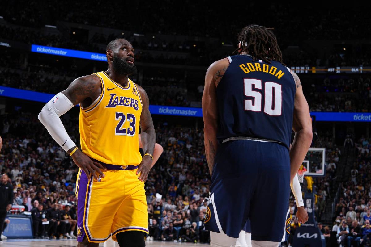 Lakers de LeBron James caen eliminados ante Denver en playoffs de NBA