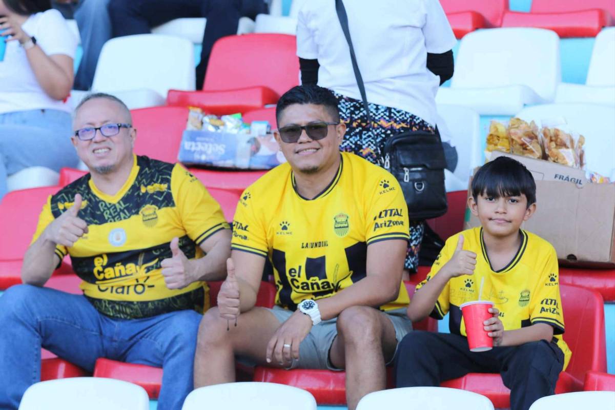 Venezolana cautiva, modelo enamora y las bellezas del Olimpia-Real España