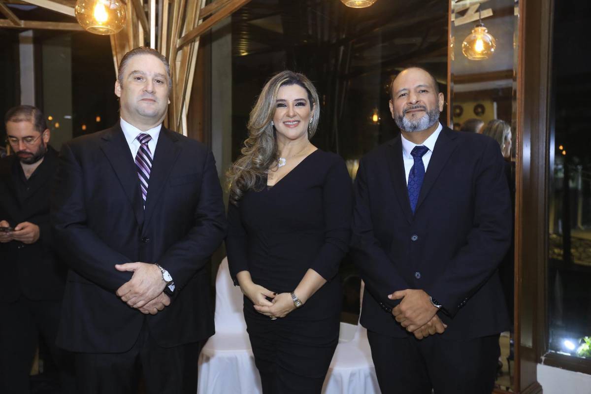 Juramentan a nuevo cónsul honorario de Alemania en SPS