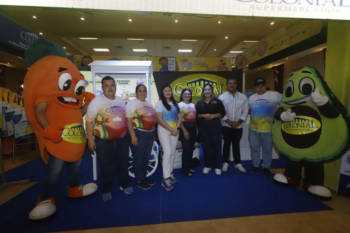 Patrocinadores de la Expo Buen Provecho llenan al público de premios y deliciosa comida