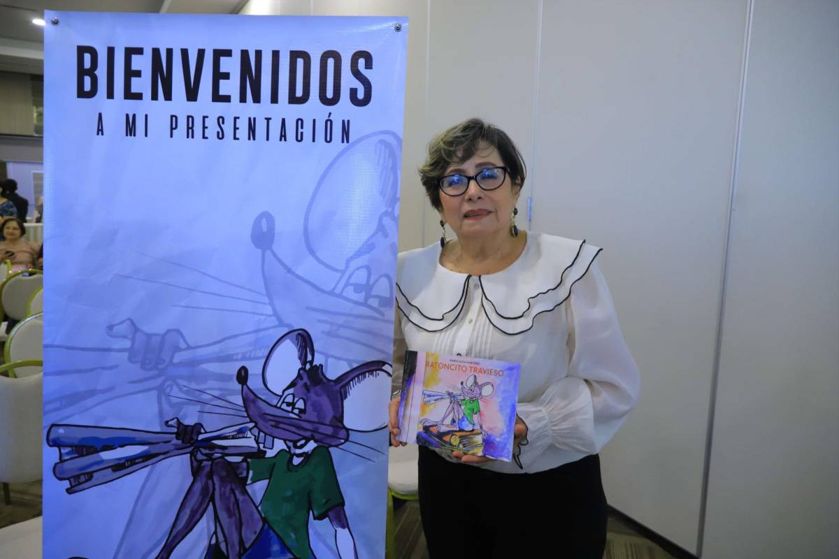 Escritora hondureña María Luisa Martínez presenta su libro “Ratoncito travieso”