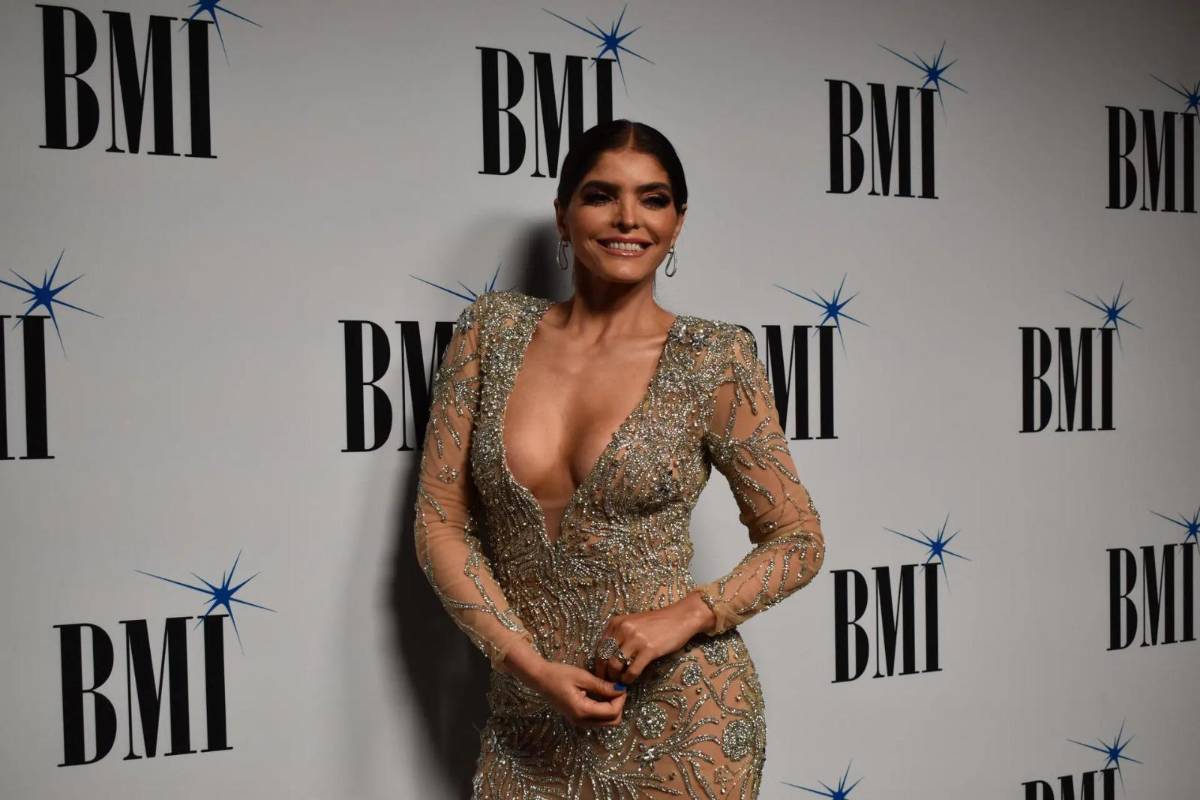Padre de Ana Bárbara la acusa de enviarlo a golpear tras entrevistas