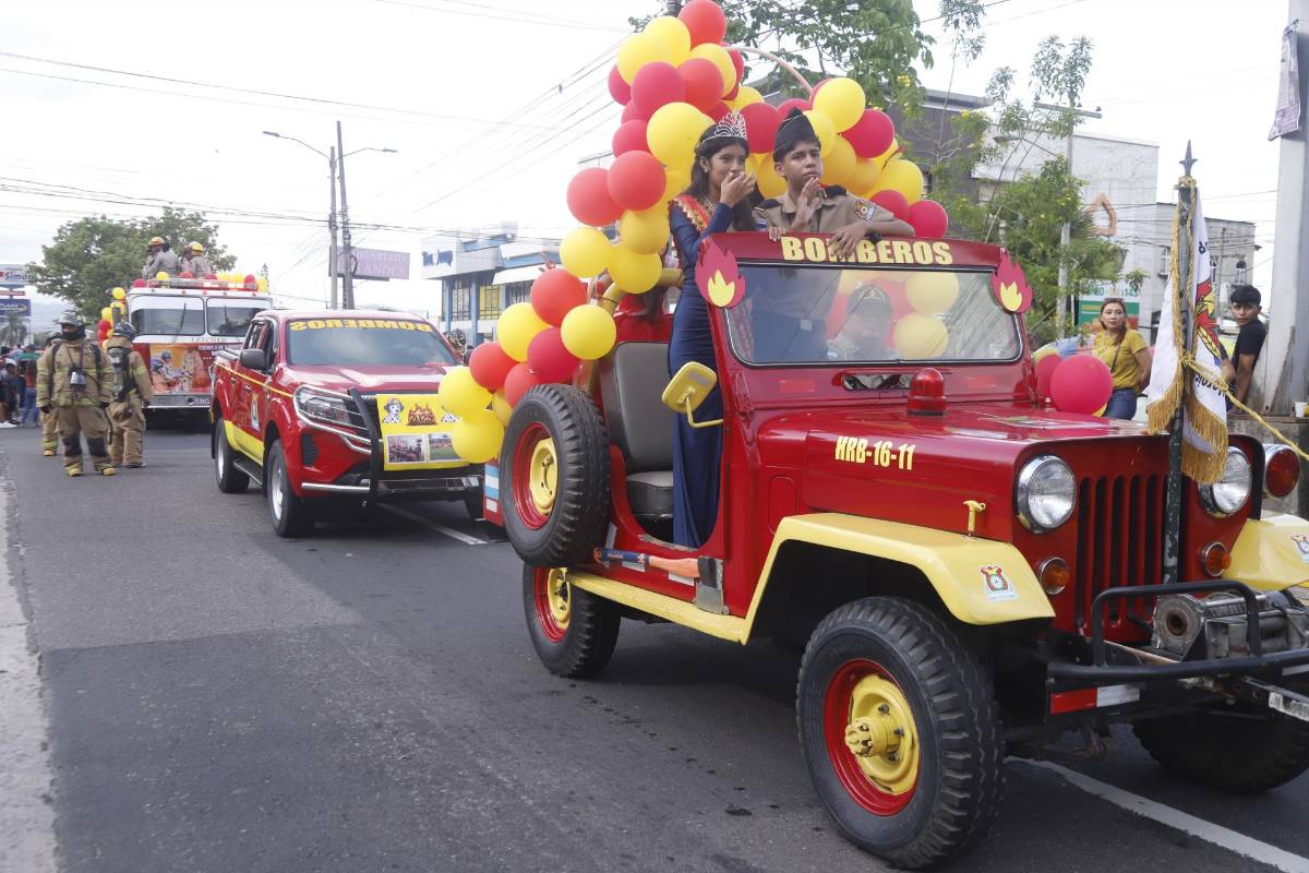 Ni la lluvia detuvo el desfile: San Pedro Sula celebra con orgullo su feria