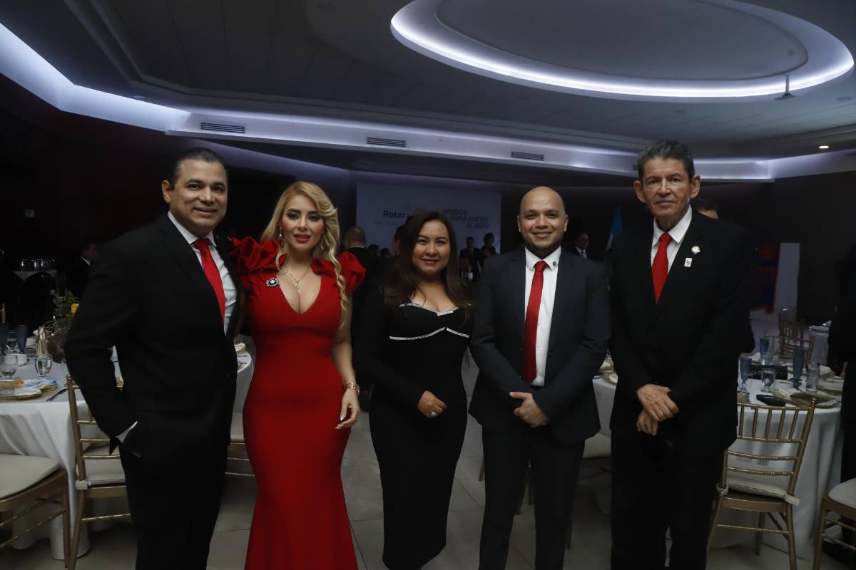 Club Rotary San Pedro Sula juramenta a sus nuevos directivos