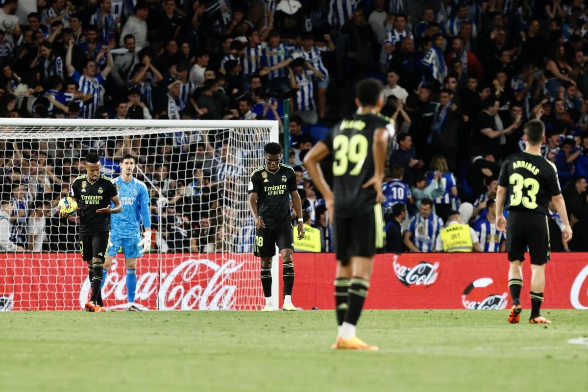 Real Madrid cae ante Real Sociedad y le deja servida la Liga al Barça