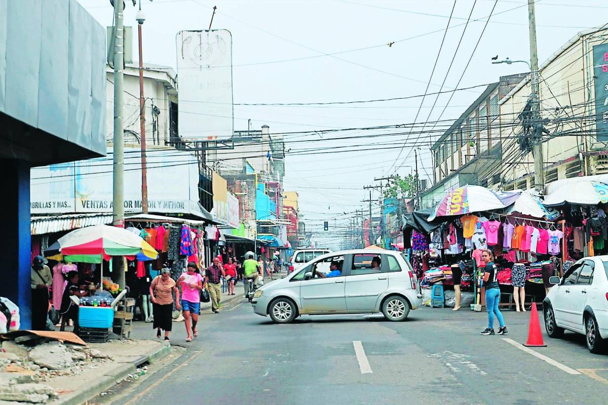 Continúa el desorden y caos en el centro de San Pedro Sula