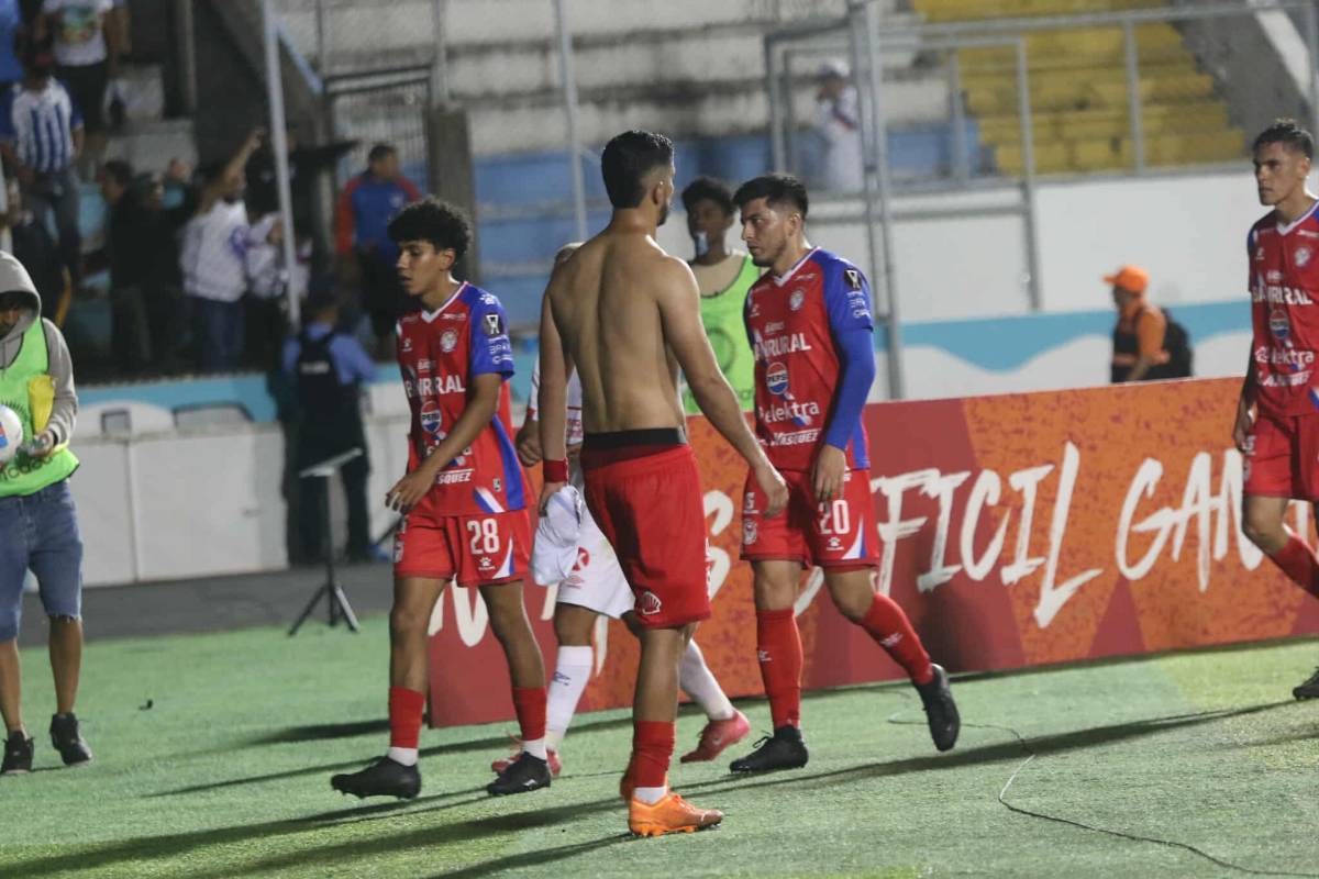 Olimpia se dio un festín, decepción en Xelajú y lo que pasó tras avanzar a cuartos