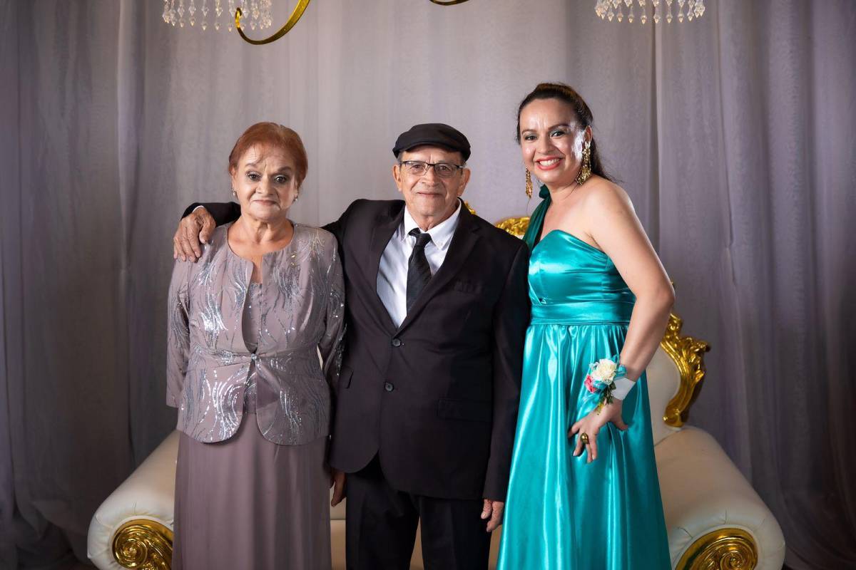 Moris Alvarado y Paola Banegas se unen en sagrado matrimonio