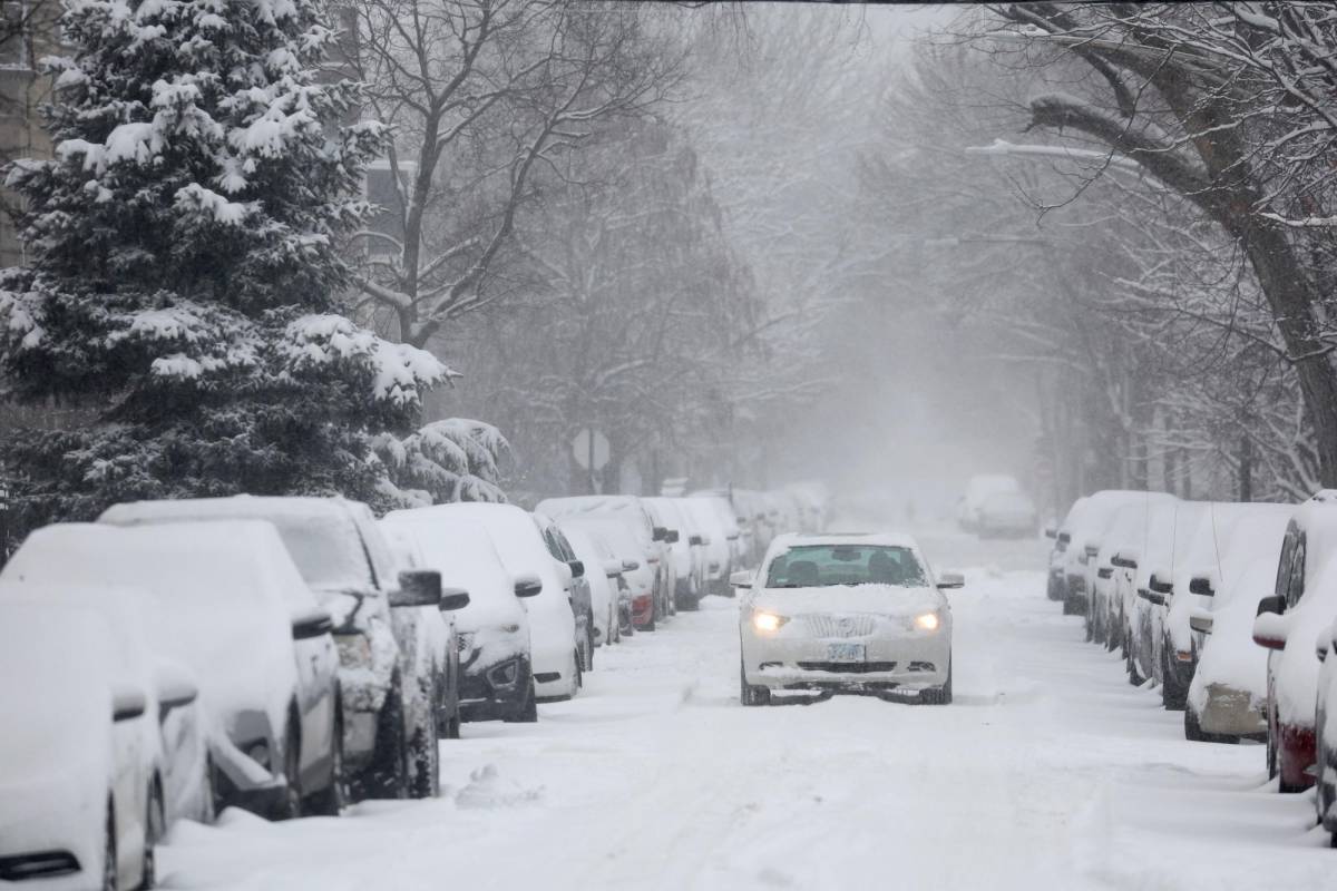 Más de 5,000 vuelos cancelados por nueva tormenta invernal en EEUU