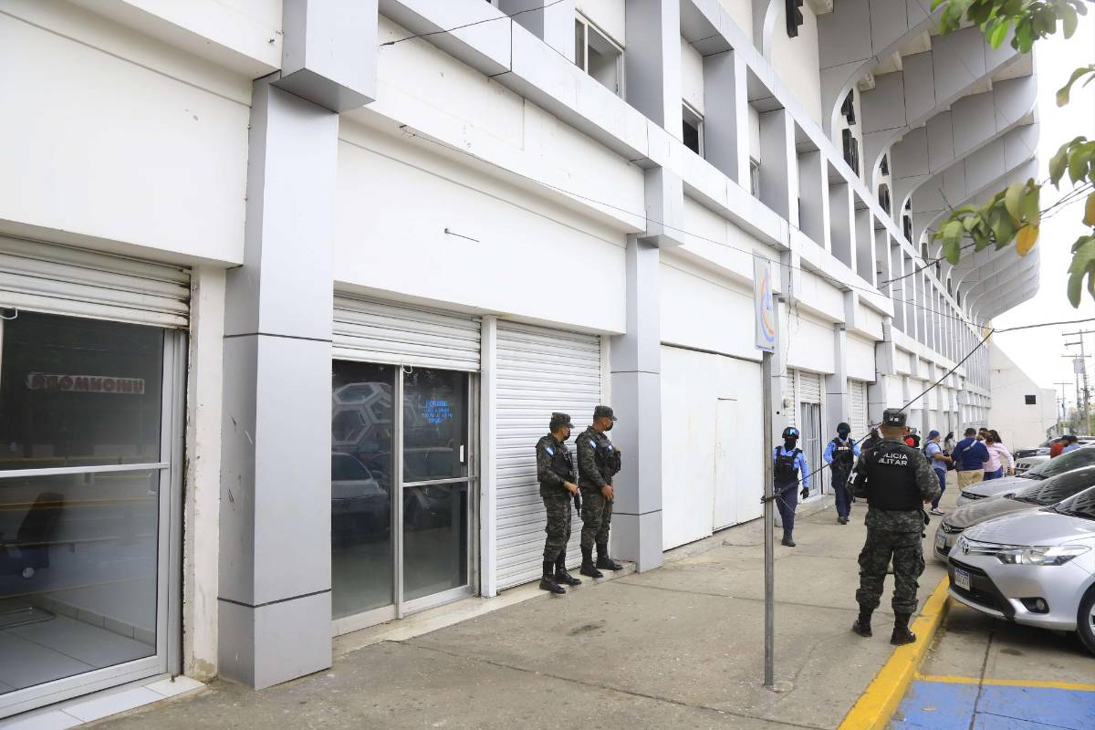 Un hombre en estado de ebriedad disparó a las oficinas municipales