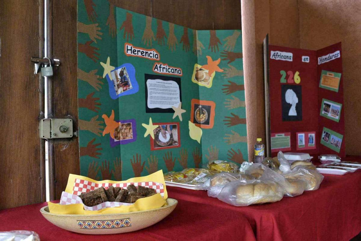 Centro Educativo Bilingüe Miracle celebra Mes de la Herencia Africana en Honduras