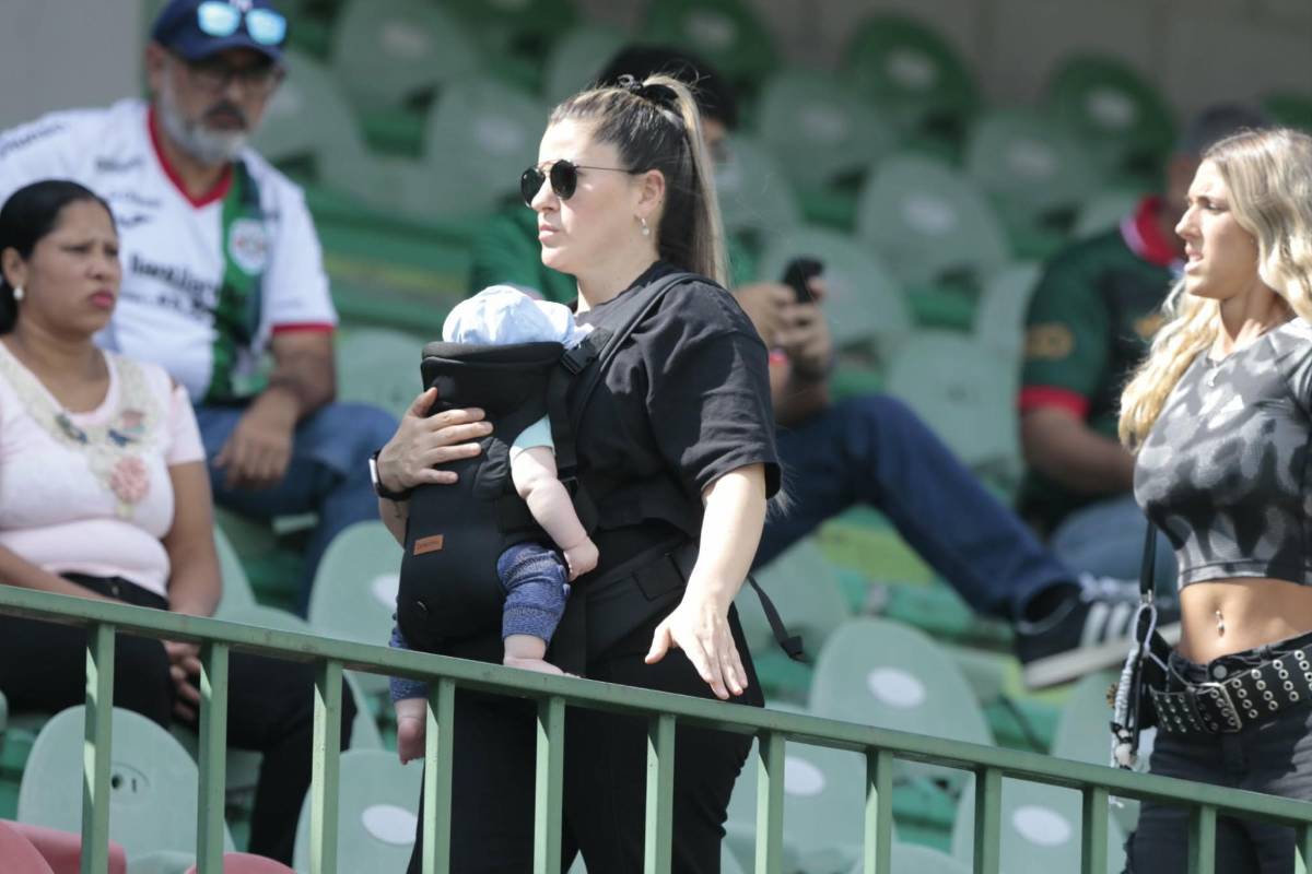 Las chicas que enamoraron en el Marathón-Real España, infiltrados y ambientazo