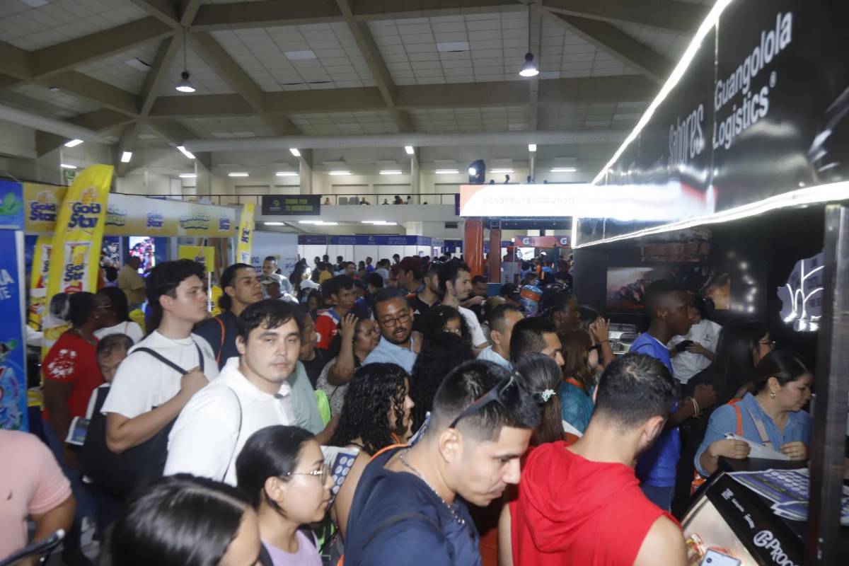 ¡Es un éxito! Continúa entrega de kits de la Maratón La Prensa-Gatorade