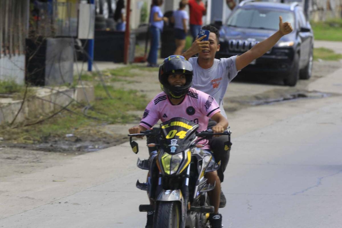 Fotos: Con caravana reciben a Messi en San Pedro Sula
