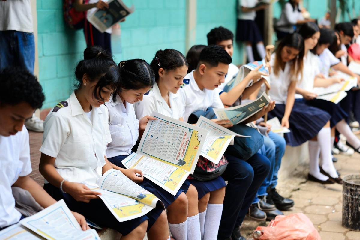 Menta Sana llega por segunda ocasión al instituto José Castro López