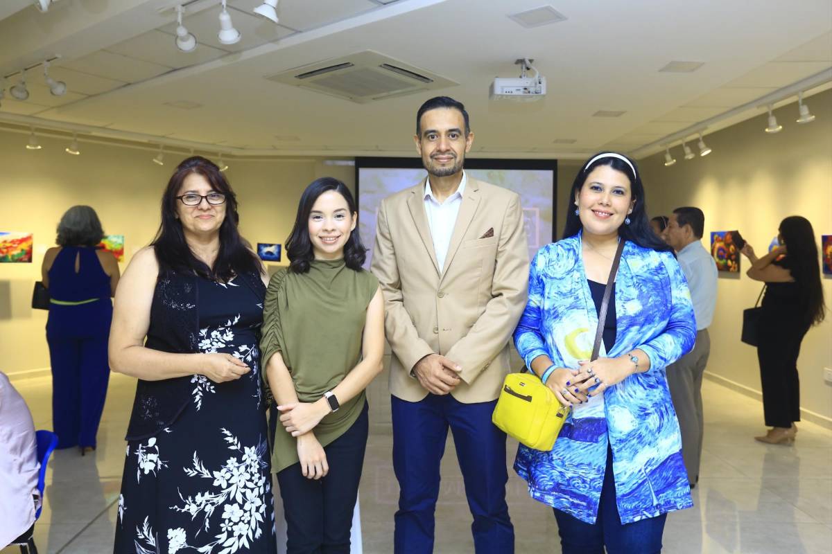 Julio César Contreras presenta “Arrecifes y colores”: arte marino y conciencia ambiental