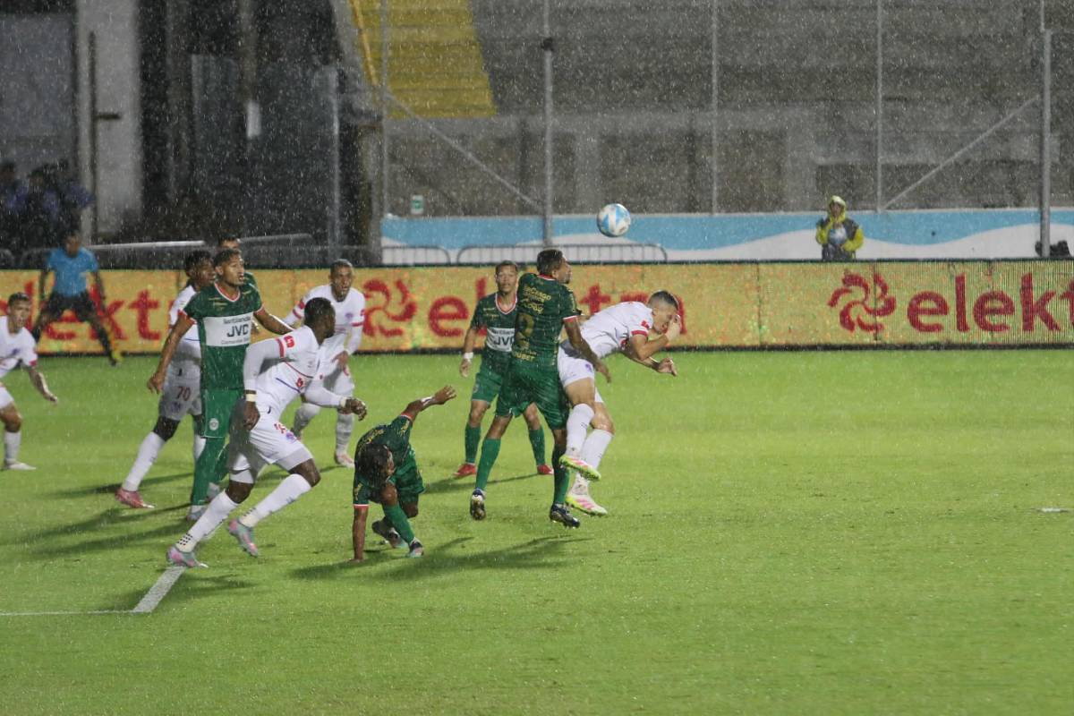 Olimpia sonríe, sorpresivo gesto del Marathón a Arboleda, tristeza y bellezas