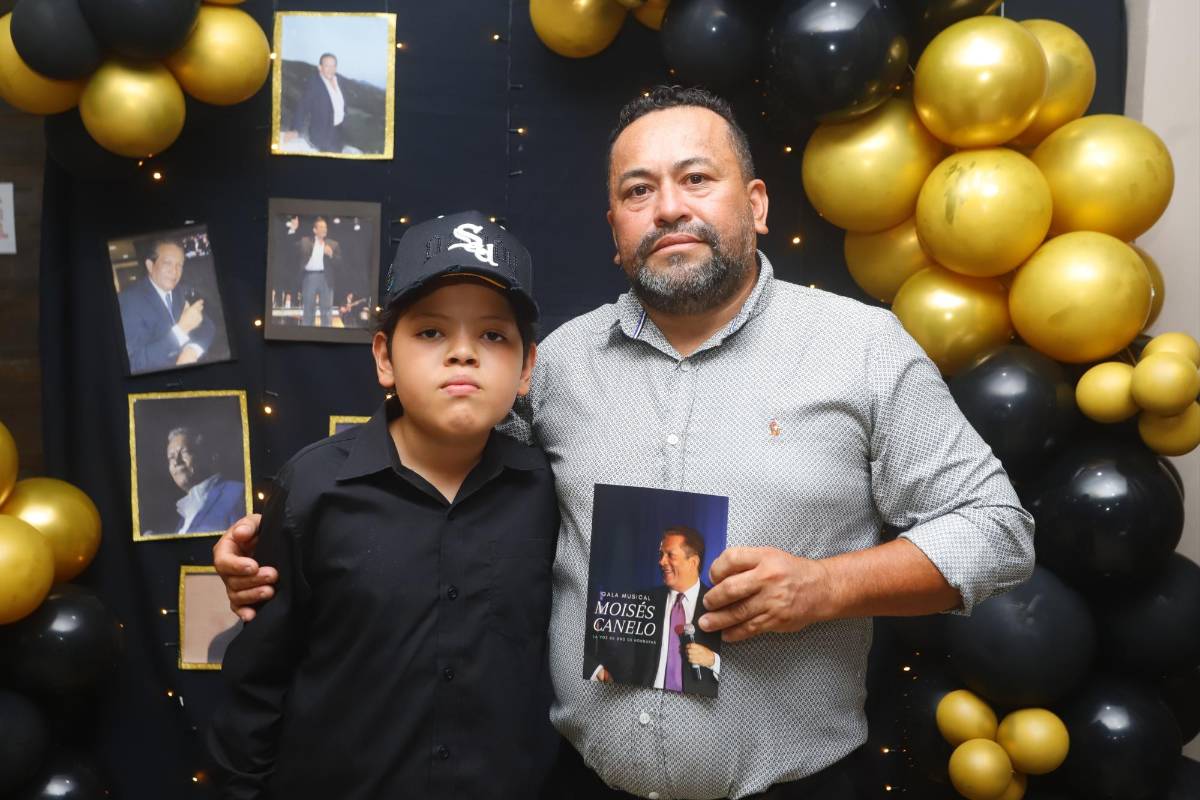 Emotivo homenaje a Moisés Canelo de parte de su esposa y artistas hondureños