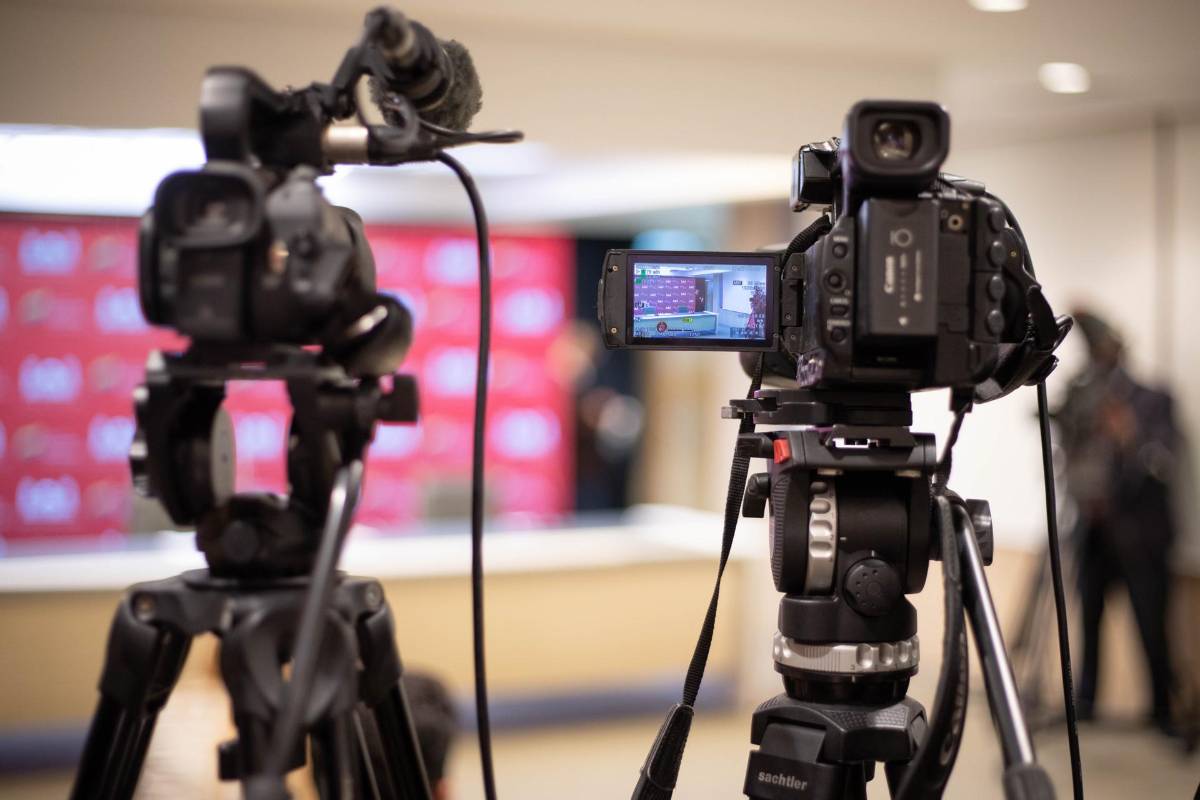 Denuncian detención de la periodista Carmela Longo en Venezuela