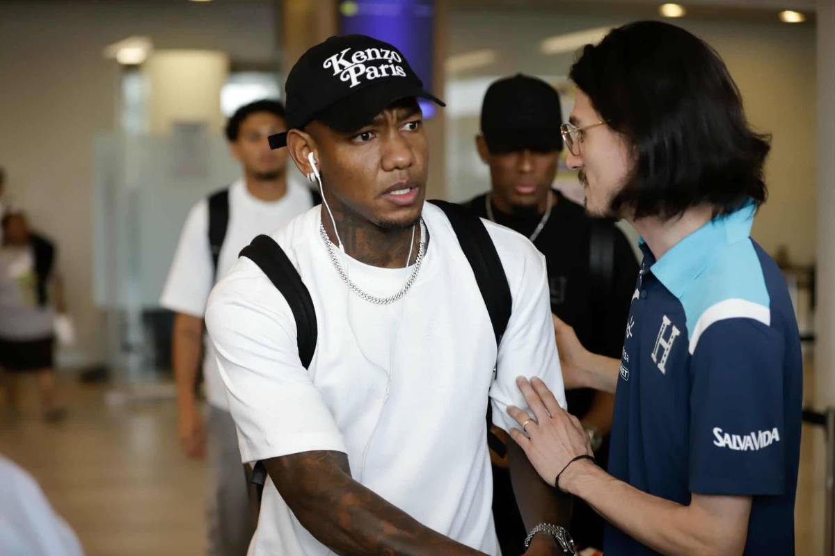 Supremo apareció y sorprendió a legionario; furor y así llegó Choco Lozano