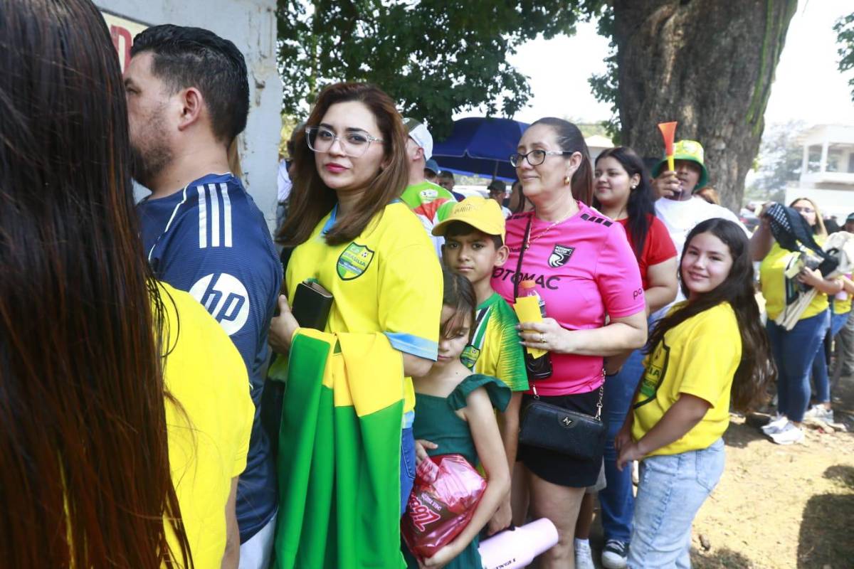 Hondupino campeón, tristeza del Brasilia y jugador fue retirado en ambulancia