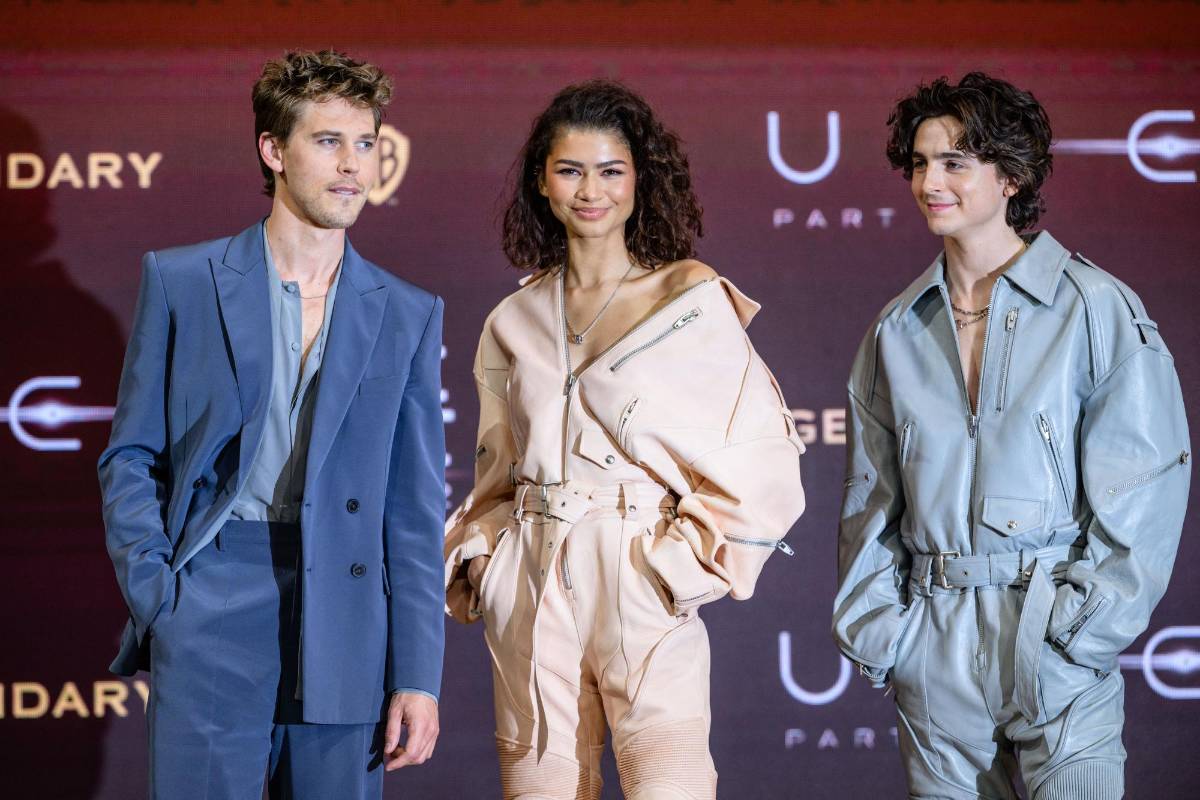 Los actores Austin Butler, Zendaya y Timothee Chalamet cuando presentaron su película en Seúl, Corea del Sur.