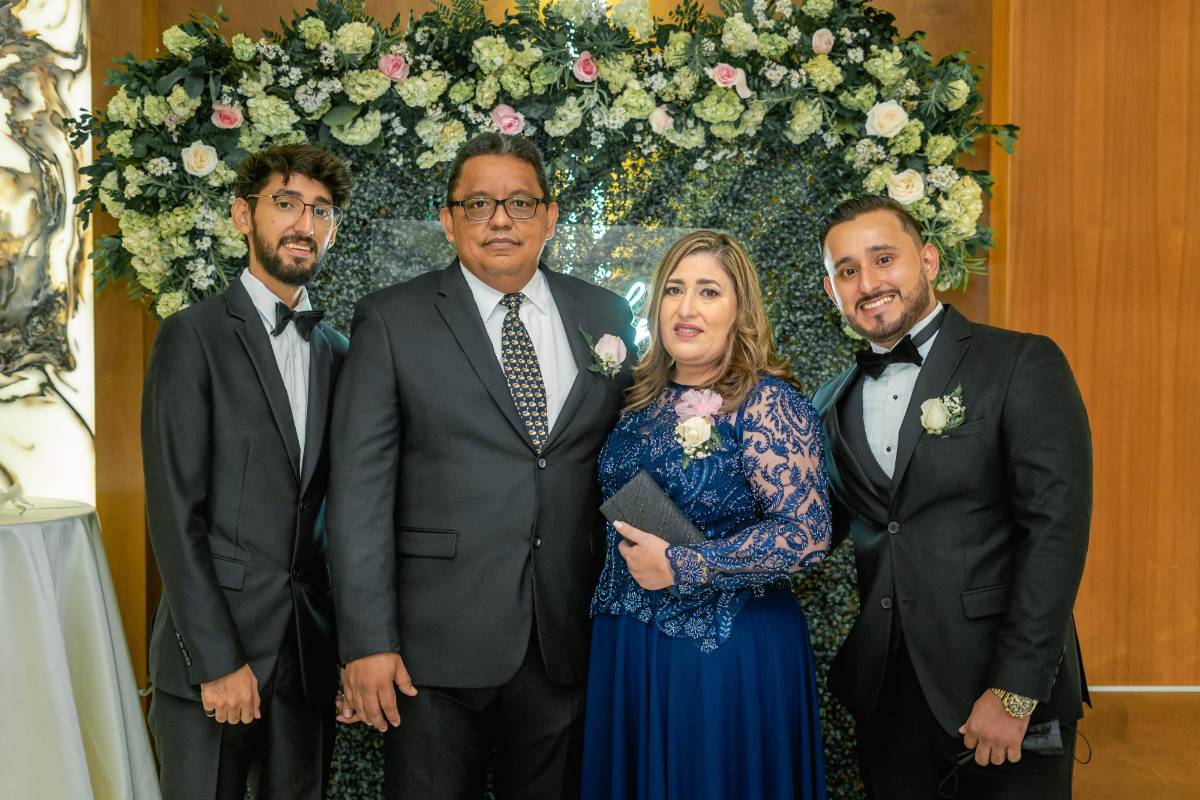 Sindy Rivera y Kenner Orellana ya son esposos